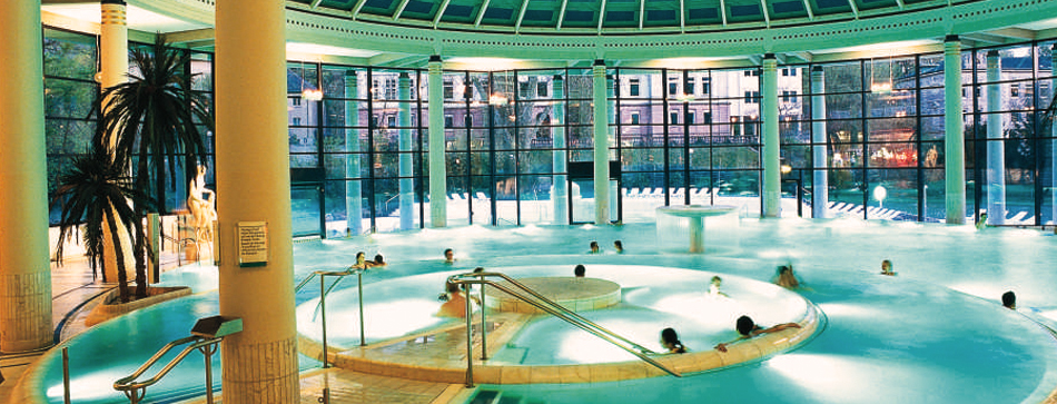 カラカラ浴場 (Caracalla Therme)