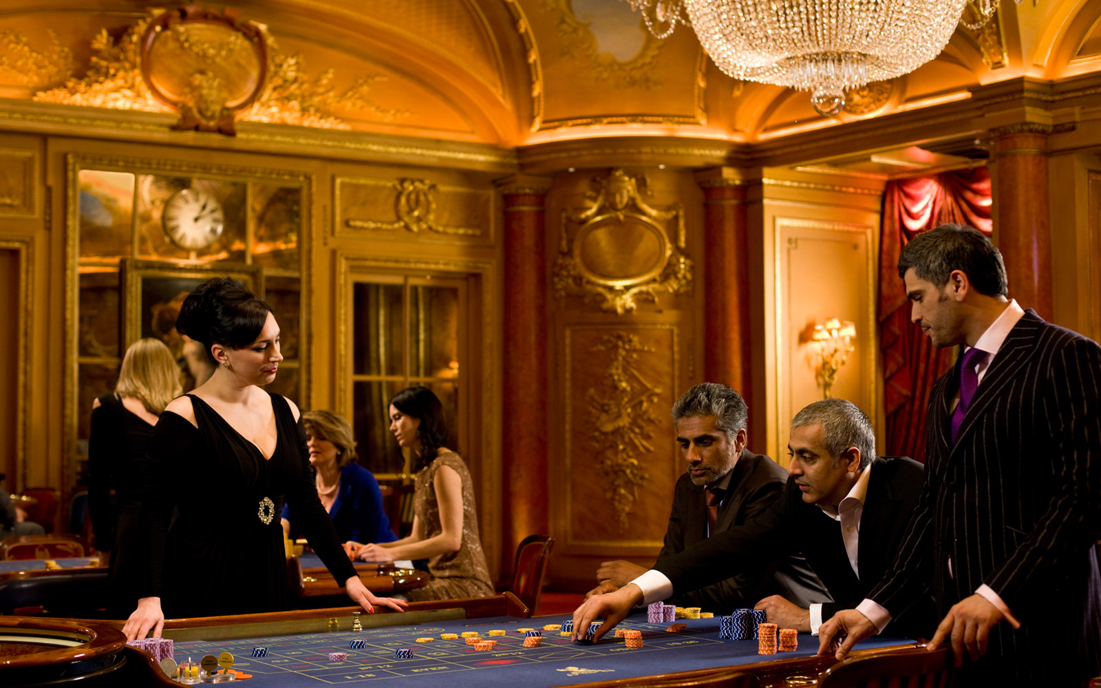 Фильм женщина открыла казино grand slots casino